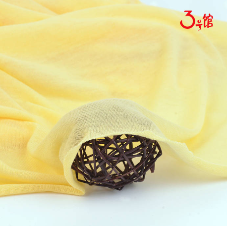 什么是聚酯纤维<a href=//qdnxo.com/ target='_blank'>面料</a>？聚酯纤维有什么特点?
